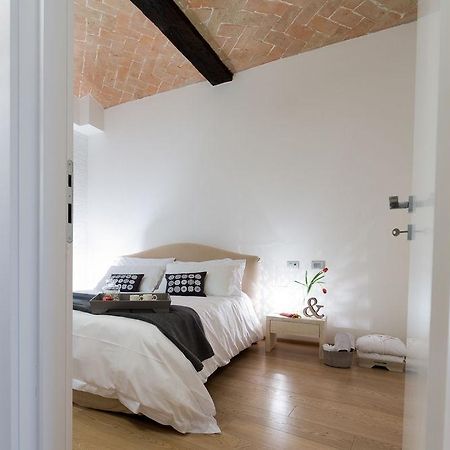 Emilia Suite Modena Ngoại thất bức ảnh
